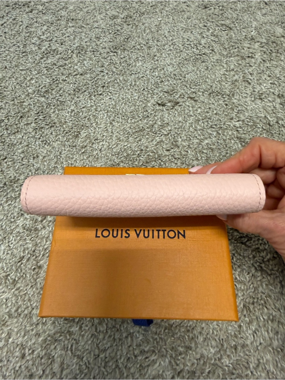 Louis Vuitton Wallet - Picture 5 of 10